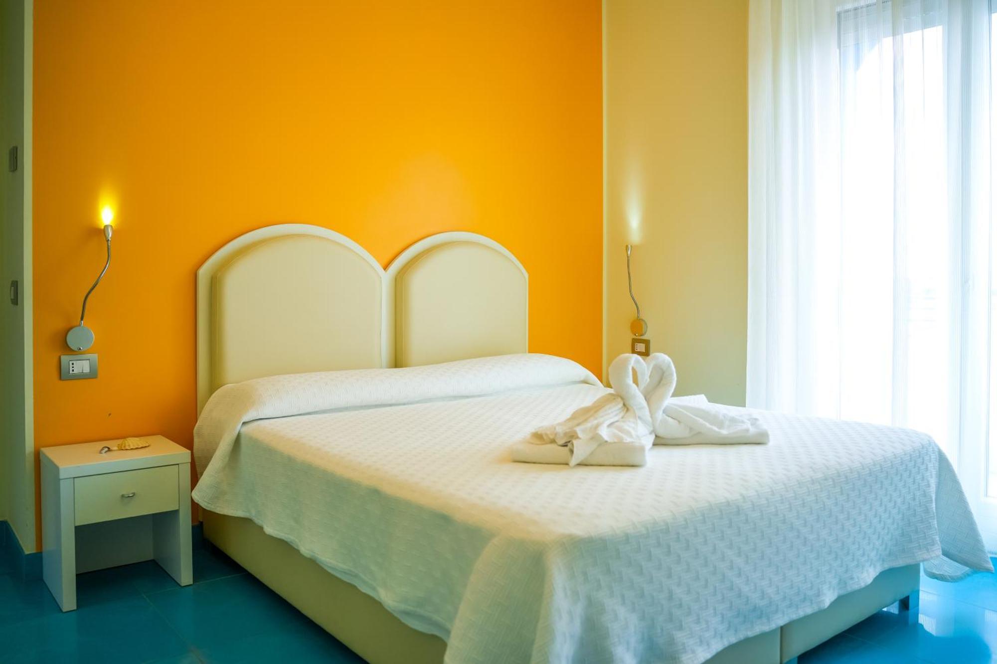 Residence Abruzzo Resort Tortoreto Exteriör bild